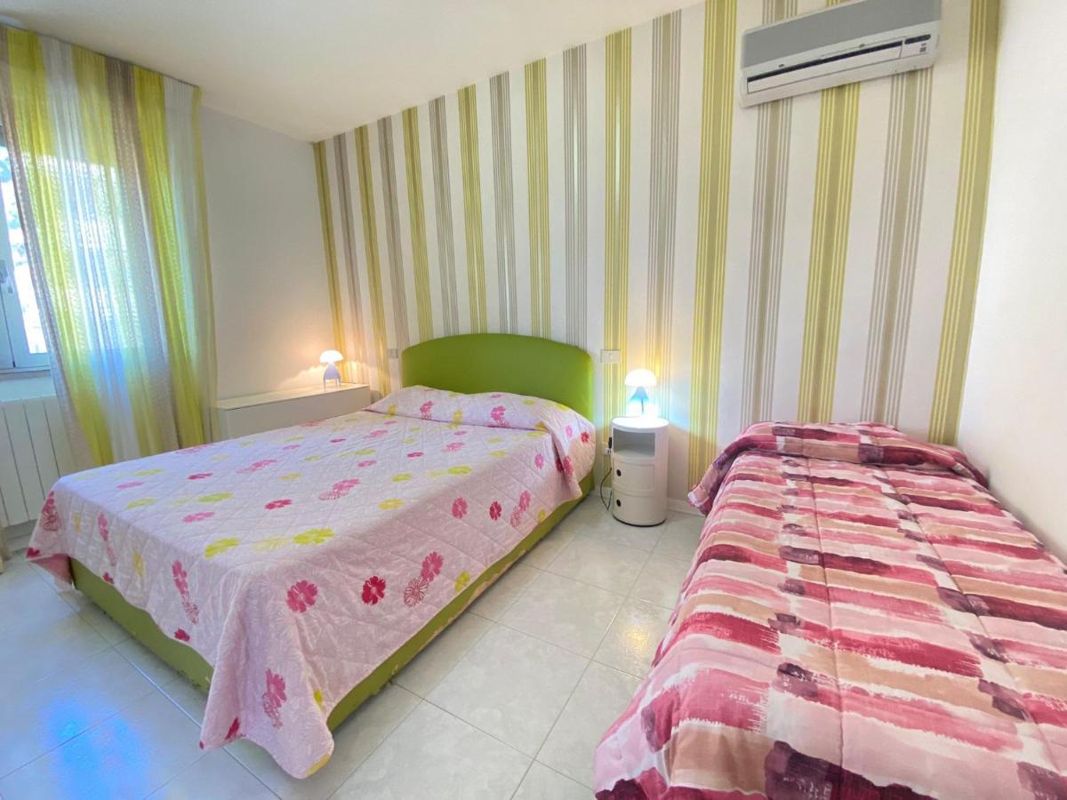 Venere Apartament Tirrenia Eksteriør bilde