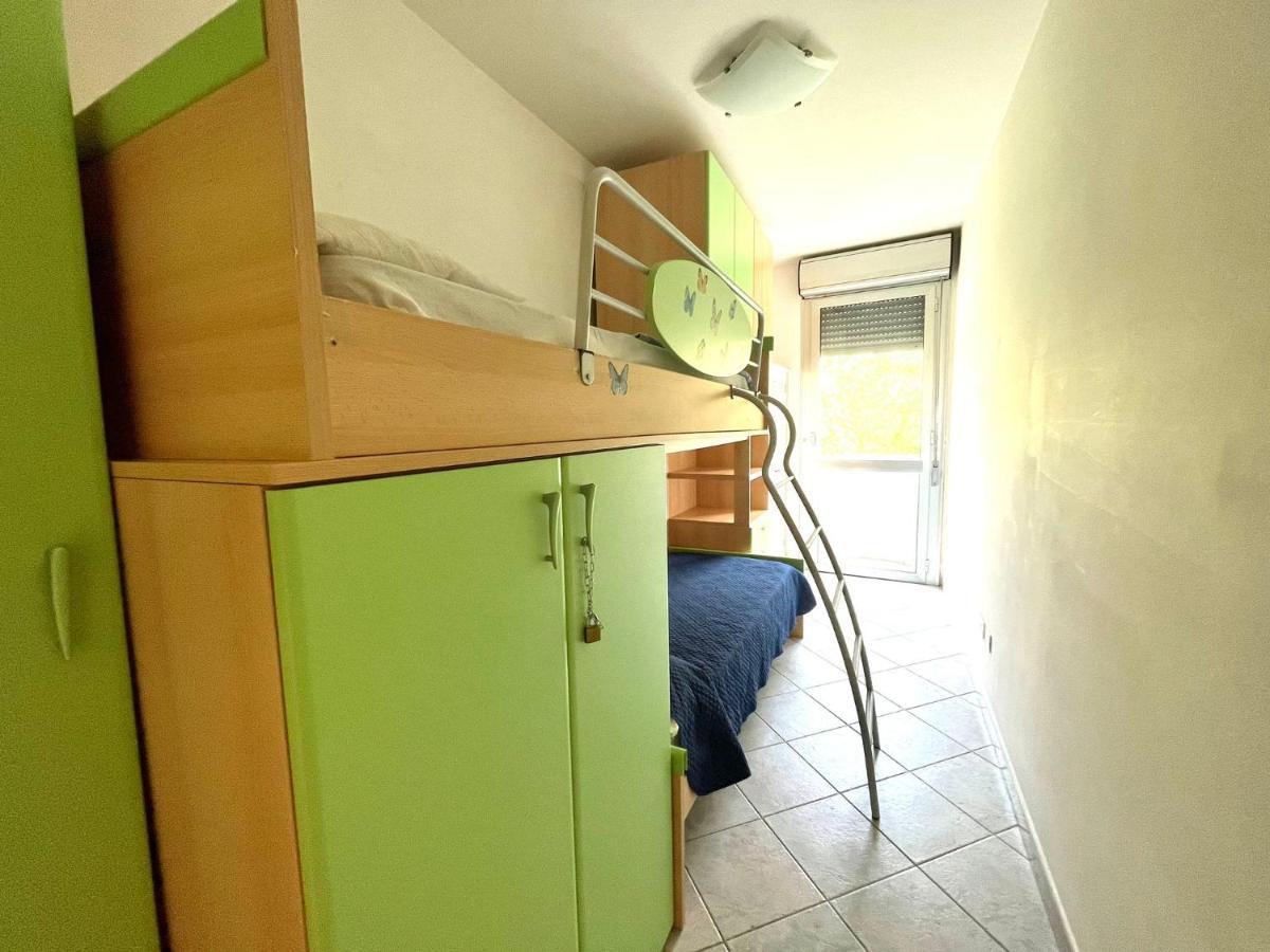Venere Apartament Tirrenia Eksteriør bilde